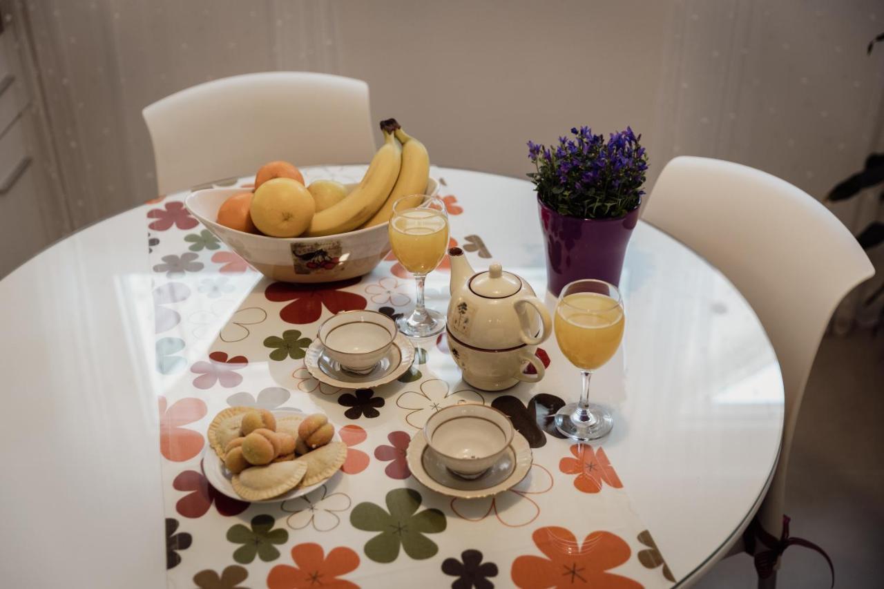Two-Bedroom Apartment In The Centre Makarska Exteriör bild
